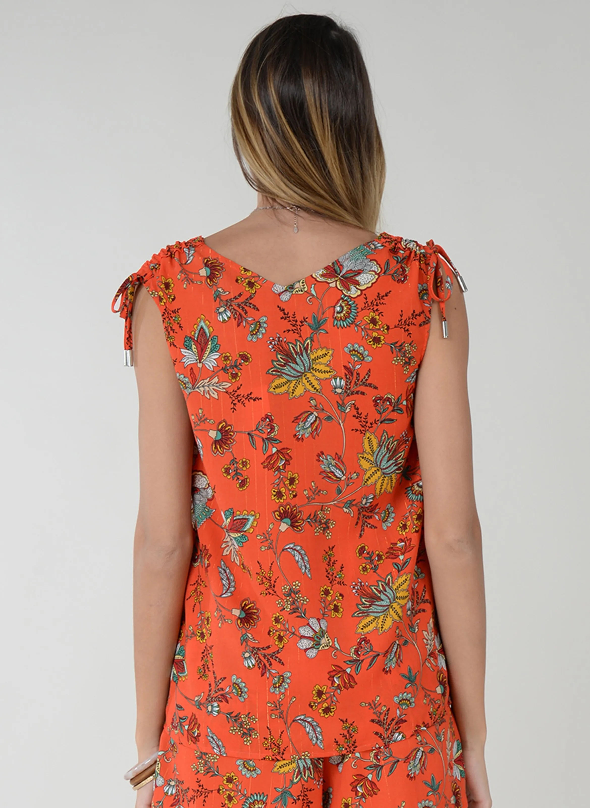  MOLLY BRACKEN   Top con scollo a V e stampa floreale | Arancione