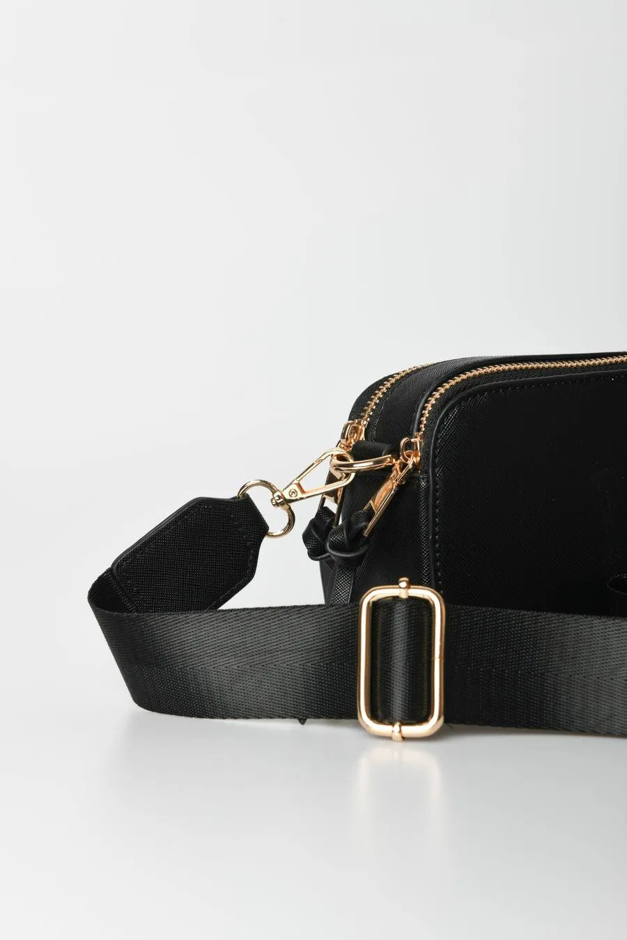 Nuna Lie  ---------    ------------Borsa piccola tracolla