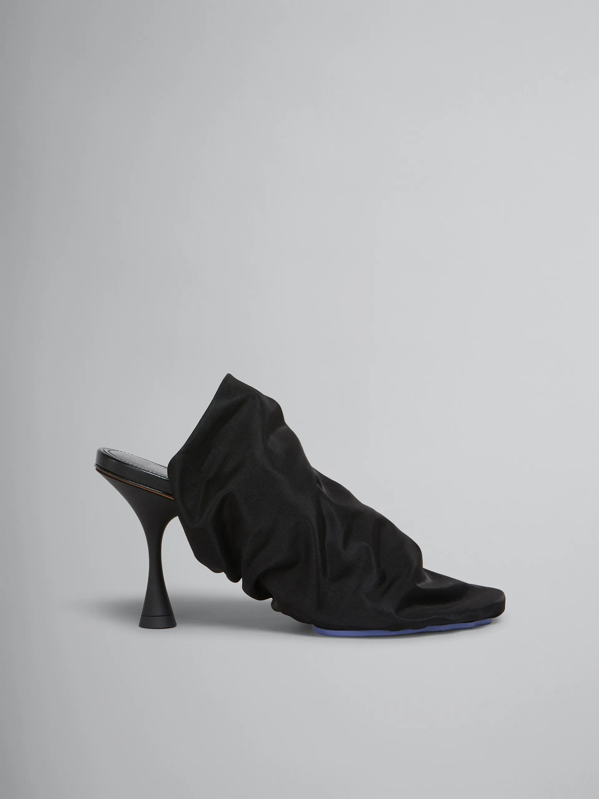 Sandalo Moonlight in tulle elasticizzato nero